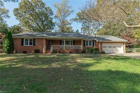 805 Sheraton Dr Virginia Beach, VA 23452