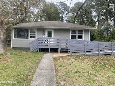 609 New River Drive Jacksonville, NC 28540