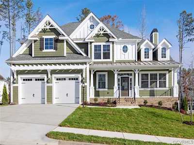 6618 Stonewolf Ct Moseley, VA 23120