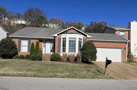 1513 Mooreland Blvd Brentwood, TN 37027