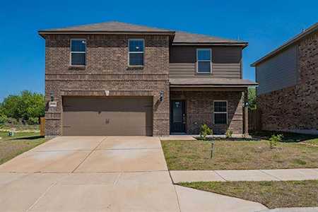 5948 Garnet Hill Lane Fort Worth, TX 76179