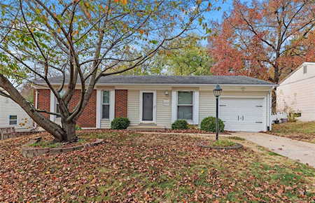 3016 Saint Babette Ln St Charles, MO 63301