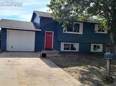 1243 Chiricahua Drive Colorado Springs, CO 80915