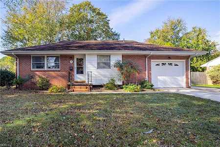 3305 Harlie Ct Virginia Beach, VA 23464