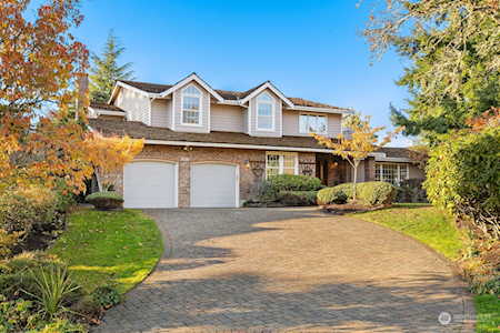 4525 169th Place SE Bellevue, WA 98006