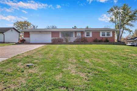 4004 Kathleen Place St Peters, MO 63376