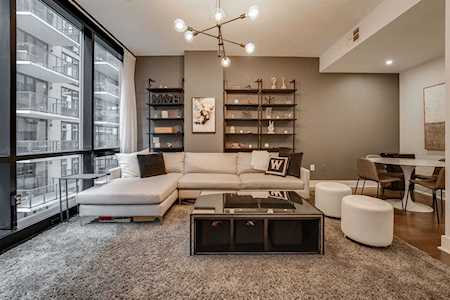 159 2nd St #402 Jersey City, NJ 07302