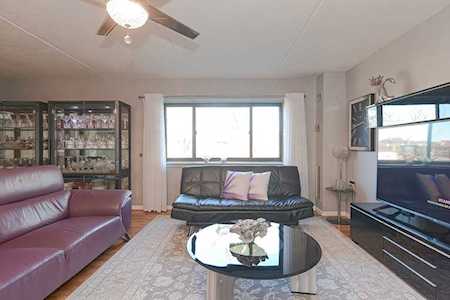 4975 Washington St #401 Boston, MA 02132
