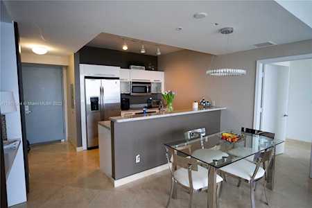 601 NE 36th St #2802 Miami, FL 33137