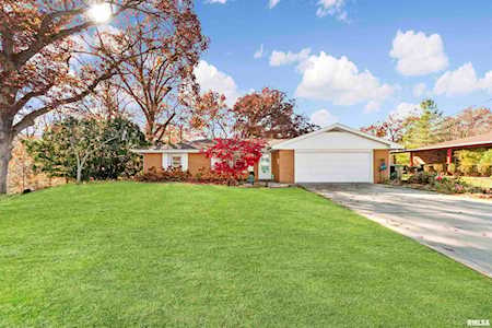 1704 Springfield Rd East Peoria, IL 61611