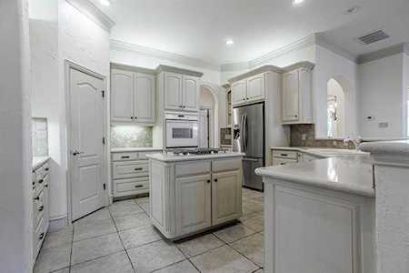 1105 Gabriel Lane Fort Worth, TX 76116