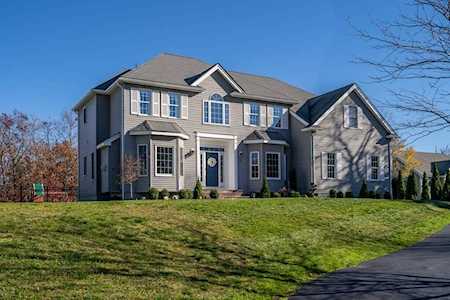 48 Mohawk Path Holliston, MA 01746