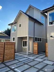 8715 12th Ave NW Seattle, WA 98117