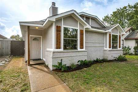10312 Woodleaf Drive Dallas, TX 75227
