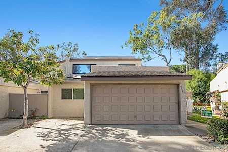 8712 Caminito Abrazo La Jolla, CA 92037