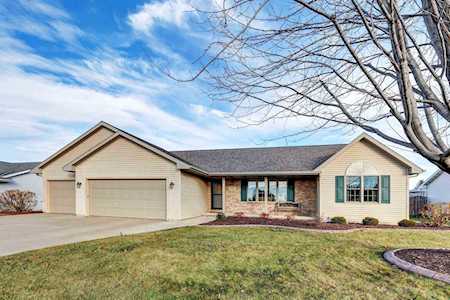 1387 Silverstone Trl De Pere, WI 54115