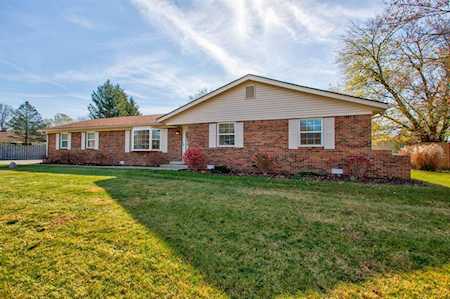 5787 Cherry Blossom Dr Brownsburg, IN 46112