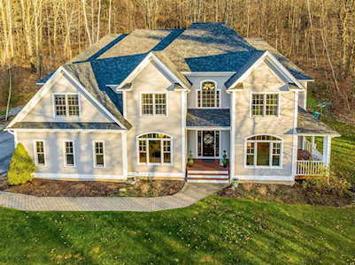 747 Terrace Dr Williston, VT 05495