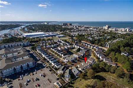 2169 Creeks Edge Dr Virginia Beach, VA 23451