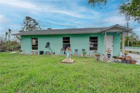 4802 Duera Mae Dr Fort Myers, FL 33908