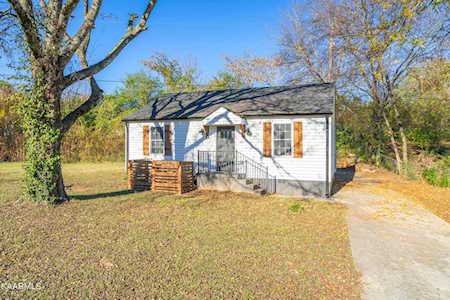 2540 Greenfield Ln Knoxville, TN 37917