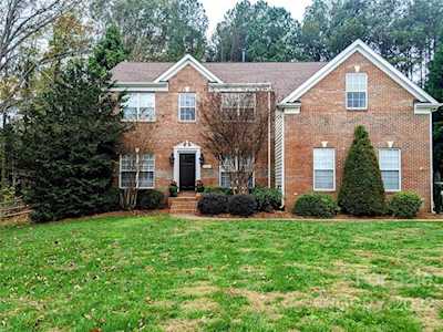 133 Summerbrook Ln Mooresville, NC 28117