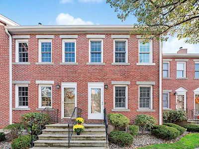 21 Admirals Way #20 Chelsea, MA 02150