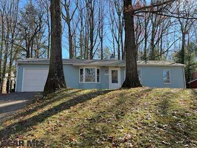 1956 Fairwood Lane State College, PA 16803