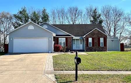 593 Clydesdale Ln Bargersville, IN 46106