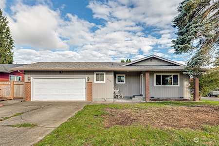 3520 Memorial Park Dr Longview, WA 98632