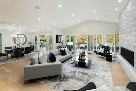 24600 Bella Ladera Dr Los Altos Hills, CA 94024