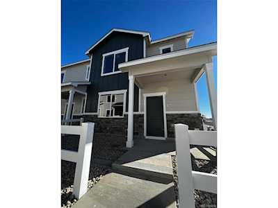 1353 Reynolds St Fort Lupton, CO 80621