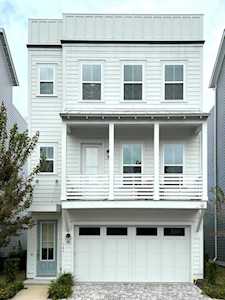 545 Cooper Village Ln Mount Pleasant, SC 29464
