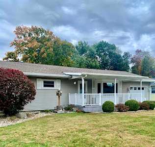 2133 Brookview Drive Warsaw, IN 46580