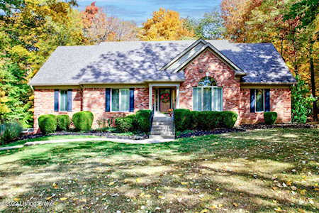 7615 Cambridge Dr Crestwood, KY 40014