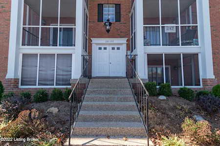 1212 Donard Park Ave Louisville, KY 40218