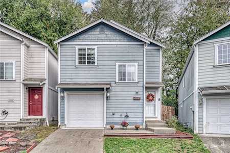 2004 NE Green Glen Ln Bremerton, WA 98311