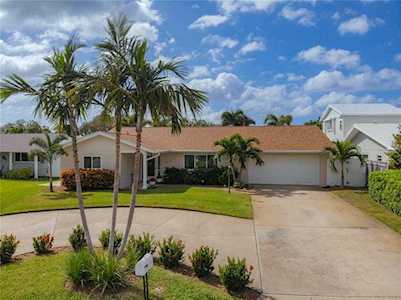 281 N Julia CIRCLE St. Pete Beach, FL 33706