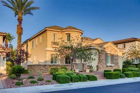 2002 Orchard Mist St Las Vegas, NV 89135