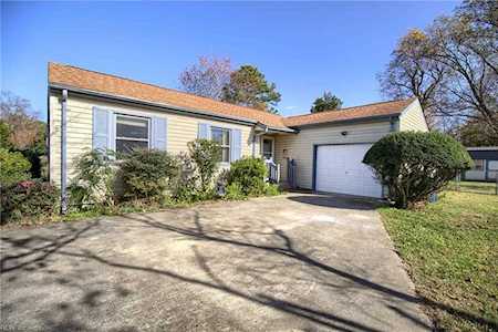 108 Plantation Rd Williamsburg, VA 23185
