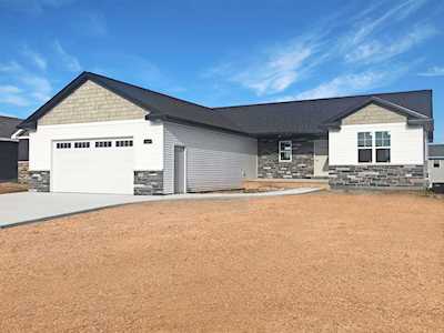 2650 Cavalry Ln Neenah, City of Neenah, WI 54956
