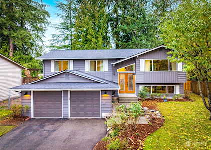 17520 Valley Circle Dr Bothell, WA 98012