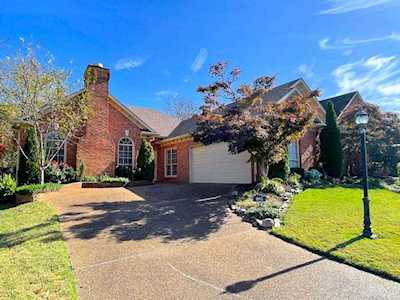 1882 E Pheasant Acres Ln Cordova, TN 38016