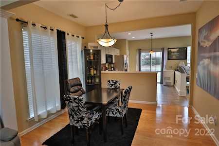 2451 Normancrest Ct Charlotte, NC 28270