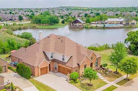 9160 Cedar Ridge Lantana, TX 76226