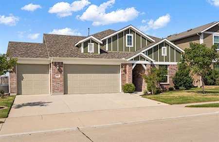436 High Desert Drive Fort Worth, TX 76131