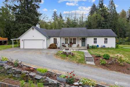 19524 S Carpenter Rd Snohomish, WA 98290