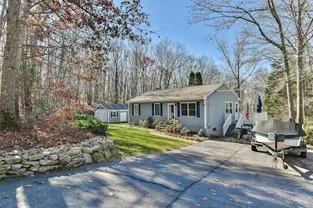 224 Lower Gore Rd Webster, MA 01570
