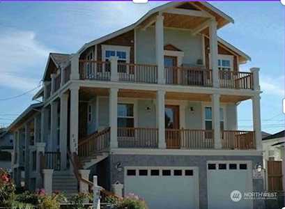 2228 E 35th St Tacoma, WA 98404