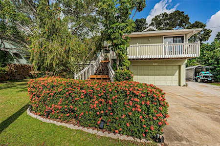 302 Lagoon Dr Palm Harbor, FL 34683